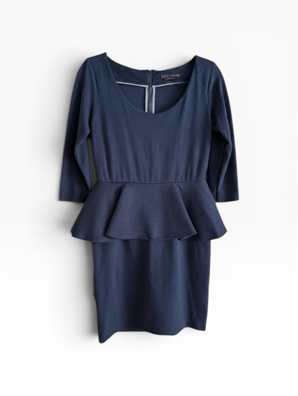 Alice + Olivia Amanda "Employed" Navy Blue Peplum Knit Dress Small 4